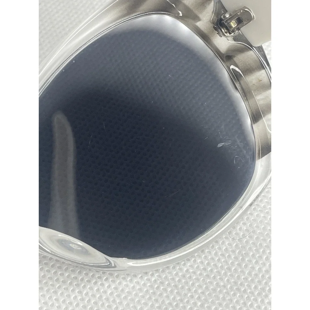 Maui and Sons Polarized CatEye Sunglasses Retro White 70s Black Lens PZ-MS-27010